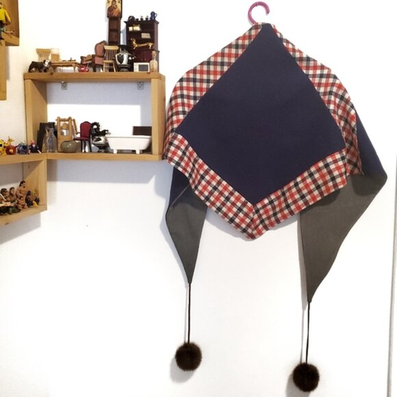 Kazak wool designed scarf - Picture 2 of 9